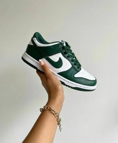 NIKE SB