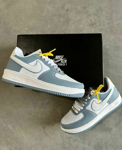 NIKE AF1