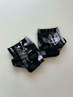 GUANTES GYM ESTAMPADOS - Sportsha