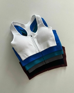 TOP CON CIERRE PUSH UP - comprar online