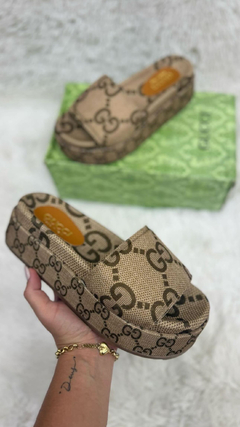 Sandália Gucci