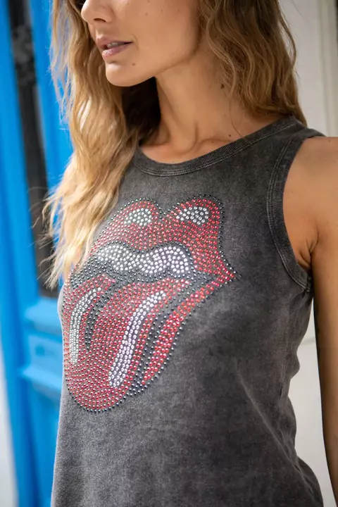 Musculosa Rolling Strass - comprar online