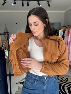 Bomber Karla Ocre na internet