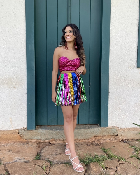 Saia de fitas metalizada colorida