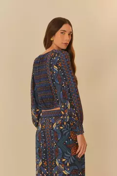 Blusa estampada lenço magia tropical - comprar online