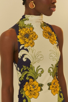 Vestido midi estampado banana real na internet