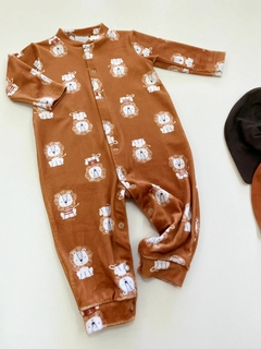 MACACÃO PLUSG LEÃOZINHO - comprar online