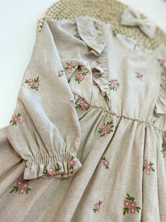VESTIDO EM LINHO FLORES BORDADAS - loja online
