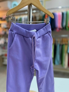 JOGGER MOLECOTTON VIOLETA TULIPA - comprar online