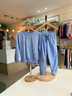 CONJUNTO FLORES AZUL CELESTE