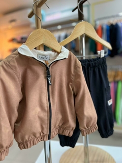 CONJUNTO CORTA VENTO MARROM COMFY - comprar online