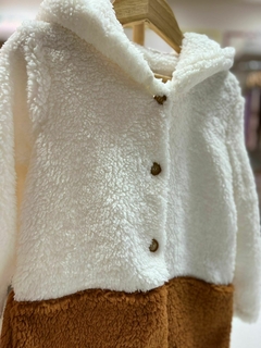 CASACO ALONGADO TEDDY OFF/MARROM - comprar online