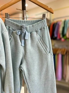 CONJUNTO MOLETOM C/ LINHO AZUL BEBÊ na internet
