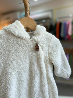 MACACÃO TEDDY BRANCO LB - comprar online