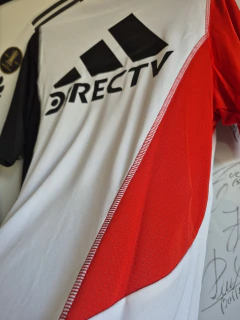 Imagen de Remera entrenamiento 2023/24 #14