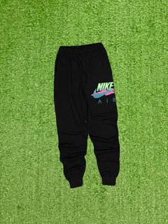 Conjunto Nike Sportswear en internet