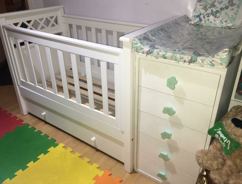 Cuna funcional Laqueada Línea Blanqueadita (USADO)