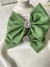 Par moño strass verde