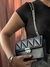 Mini bag rígida negra con plateado