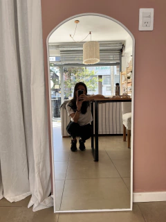 Espejo medio punto en internet