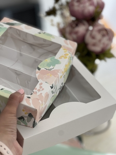 Donuts Flower con division base y tapa (22x17x5,5 cm ) - tienda online
