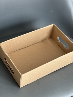 BANDEJA KRAFT (26x17x8 cm ) - Wonderpack