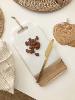 Tabla mármol y madera