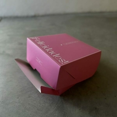 Caja ¨FELICIDADES” (20x20x9.8 cm ) - Wonderpack