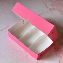 Caja degustación rosa (22x17x5,5 cm ) - Bisagra con division en internet