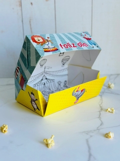 Desayuno Circo (21x14x7,5 cm) - Con interior para colorear - comprar online