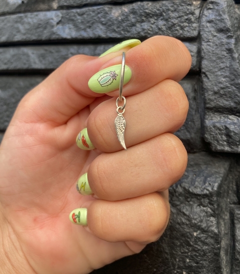 Solitario argolla mediana Alas