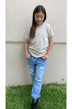 Jean Mom celeste con rotura NIÑA / NIÑO - comprar online