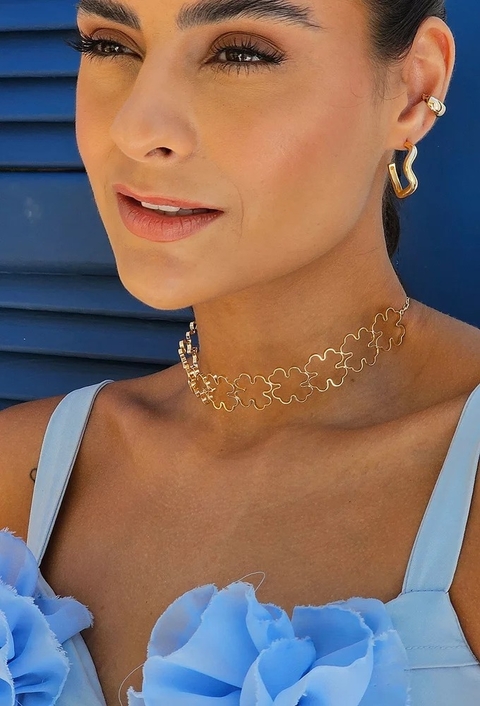 MIX COM CHOKER DE TREVOS NO OURO l MYKONOS