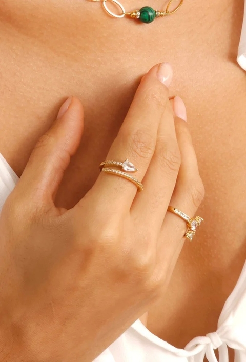 ANEL AJUSTÁVEL CRAVEJADO COM ZIRCONIAS NO OURO AN494-O