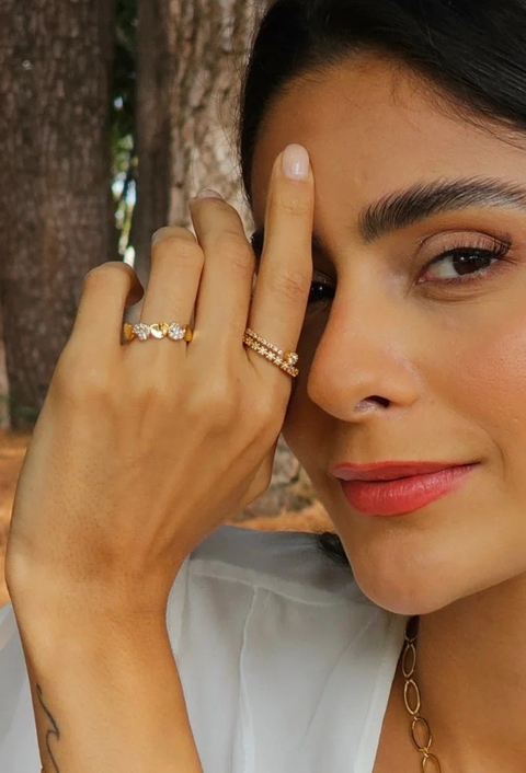 ANEL DE CORAÇÃO LISO E CRAVEJADO NO OURO AN499-O