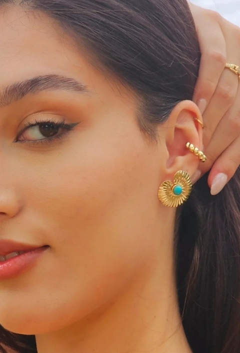 BRINCO ORGÂNICO COM PEDRA NATURAL TURQUESA BM1986-O