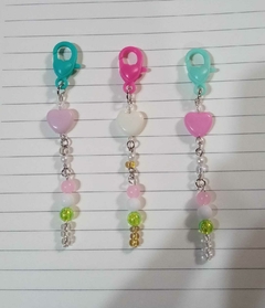 LLAVERO COLGANTE "DANGO"