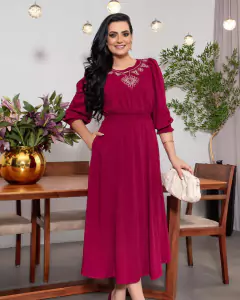 Vestido max midi manga 3/4 bordado Edna CA 1120494 - Saphira Moda Evangélica