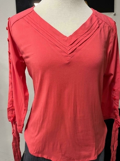 Blusa viscose gola V com tomas - 1140523 - loja online
