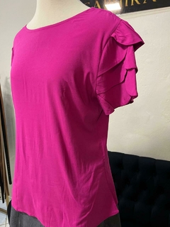 Blusa em Viscose manga pétalas - 1140528 - comprar online