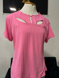 Blusa em Viscose decote gotas - 1140525 na internet