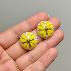 Brinco Esmaltado Botão Flor - comprar online