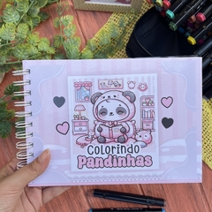 Caderno de colorir Personagens na internet