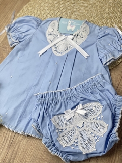 Vestido Louisie Renascença na internet