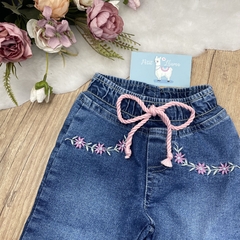 Calça Jeans Jogger Bordada Infantil Feminina - comprar online