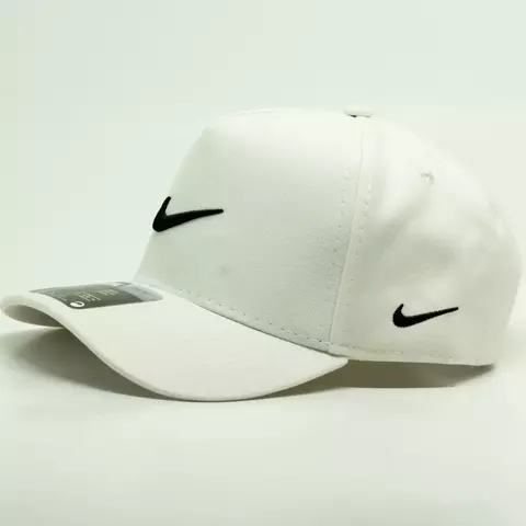 Boné Nike Classic