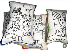 ALMOHADONES SOUVENIRS BLUEY de 20 x 14 cm