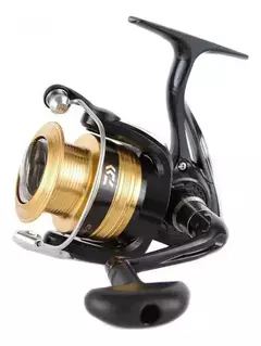 REEL FRONTAL DAIWA SWEEPFIRE 5000-2B - Rio Manso Outdoors