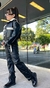 PANTALON ENGOMADO BROCHES