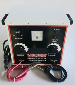 Carregador de baterias lento 20A. 12 a 240 volts 1 a 20 baterias com proteção térmica Modelo MX9